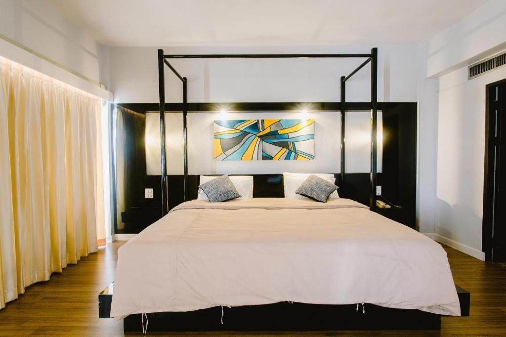 Pailyn Phitsanulok Hotel Экстерьер фото