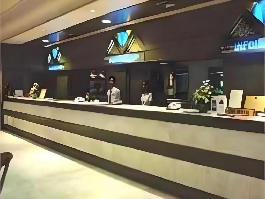 Pailyn Phitsanulok Hotel Экстерьер фото